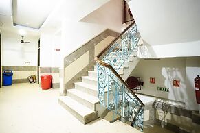 Hotel Sai Dham International