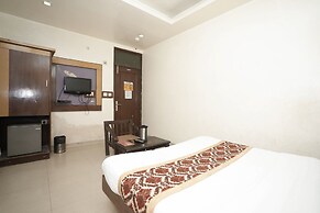 Hotel Sai Dham International