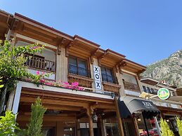 XOX Apart Hotel