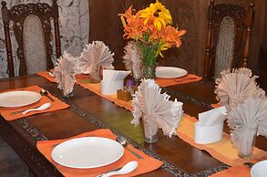 New Alexandra Houseboats