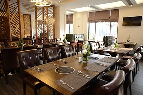 Westlake Hotel & Resort Vinh Phuc