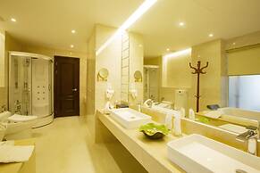 Westlake Hotel & Resort Vinh Phuc