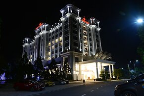 Westlake Hotel & Resort Vinh Phuc