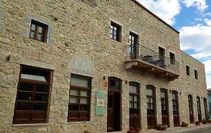 Trapela Areopolis Boutique Hotel