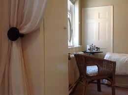 Peak Weavers Rooms & Restaurant