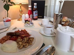 Peak Weavers Rooms & Restaurant