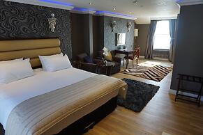 Halvard Hotel