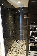 Halvard Hotel