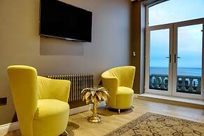 Halvard Hotel