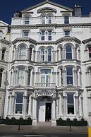 Halvard Hotel