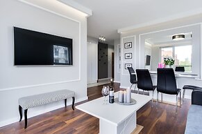 Elite Apartments Cityview Center