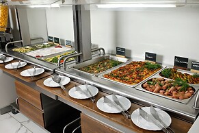 Undersun Vityazevo Hotel