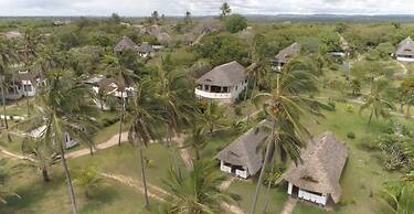 Maweni Beach Cottages
