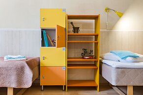 Metro-Tour Hostel