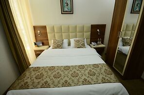 City Hotel