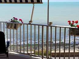 Sea View Apartment