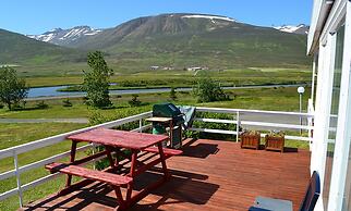 Höfði Cottages