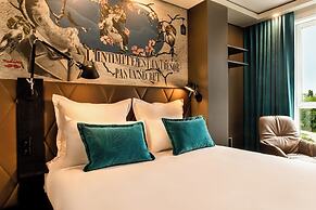 Motel One Paris - Porte Dorée