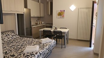 Bel Sorriso Varese - Dormire Felice Rooms & Apartments