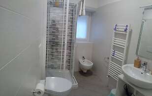 Bel Sorriso Varese - Dormire Felice Rooms & Apartments