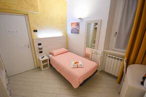 Bel Sorriso Varese - Dormire Felice Rooms & Apartments