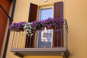 Bel Sorriso Varese - Dormire Felice Rooms & Apartments