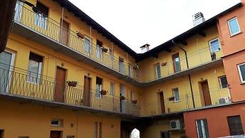 Bel Sorriso Varese - Dormire Felice Rooms & Apartments
