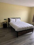 Spanish River Inn