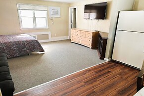 Love Hotels Timberline By OYO Lake Superior
