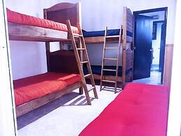 Hostal Doña María - Hostel