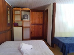 Pousada Halliny do Rosa