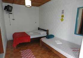 Pousada Halliny do Rosa