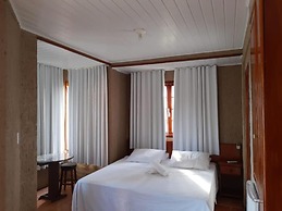 Pousada Halliny do Rosa