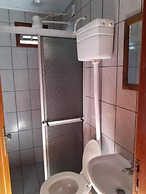 Pousada Halliny do Rosa