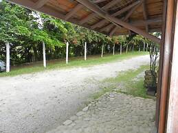 Pousada Halliny do Rosa