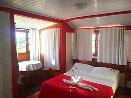 Pousada Halliny do Rosa