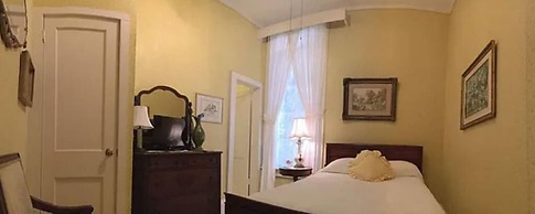 Historic Franklin Terrace Bed and Breakfast