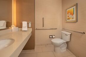 Fairfield Inn & Suites by Marriott Harrisburg International Airport