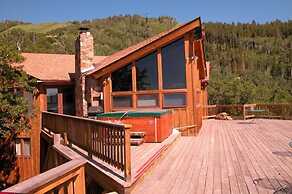 Ski Trail Lodge I