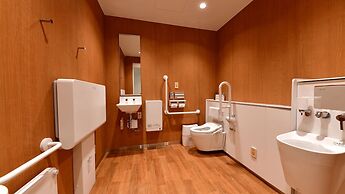 Vessel Inn Sakae Station