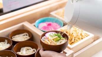 Vessel Inn Sakae Station