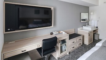 Vessel Inn Sakae Station