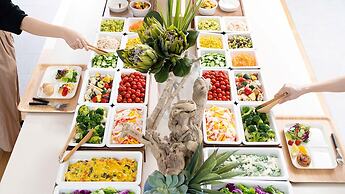 Vessel Inn Sakae Station