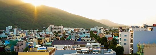 Flora Quy Nhon Hotel