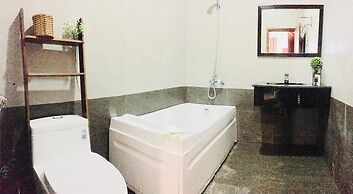 Flora Quy Nhon Hotel