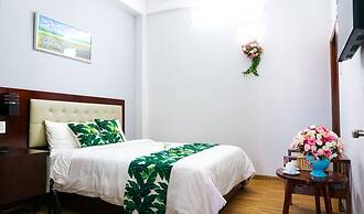 Flora Quy Nhon Hotel