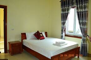 Hoan Chau Homestay - Hostel