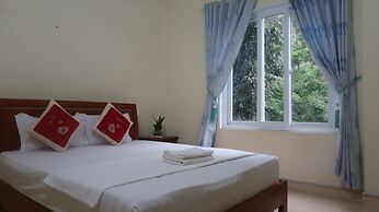 Hoan Chau Homestay - Hostel