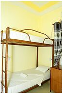 Hoan Chau Homestay - Hostel