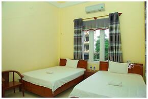 Hoan Chau Homestay - Hostel